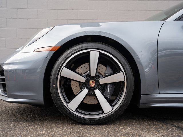 New 2026 Porsche 911 Carrera image 12