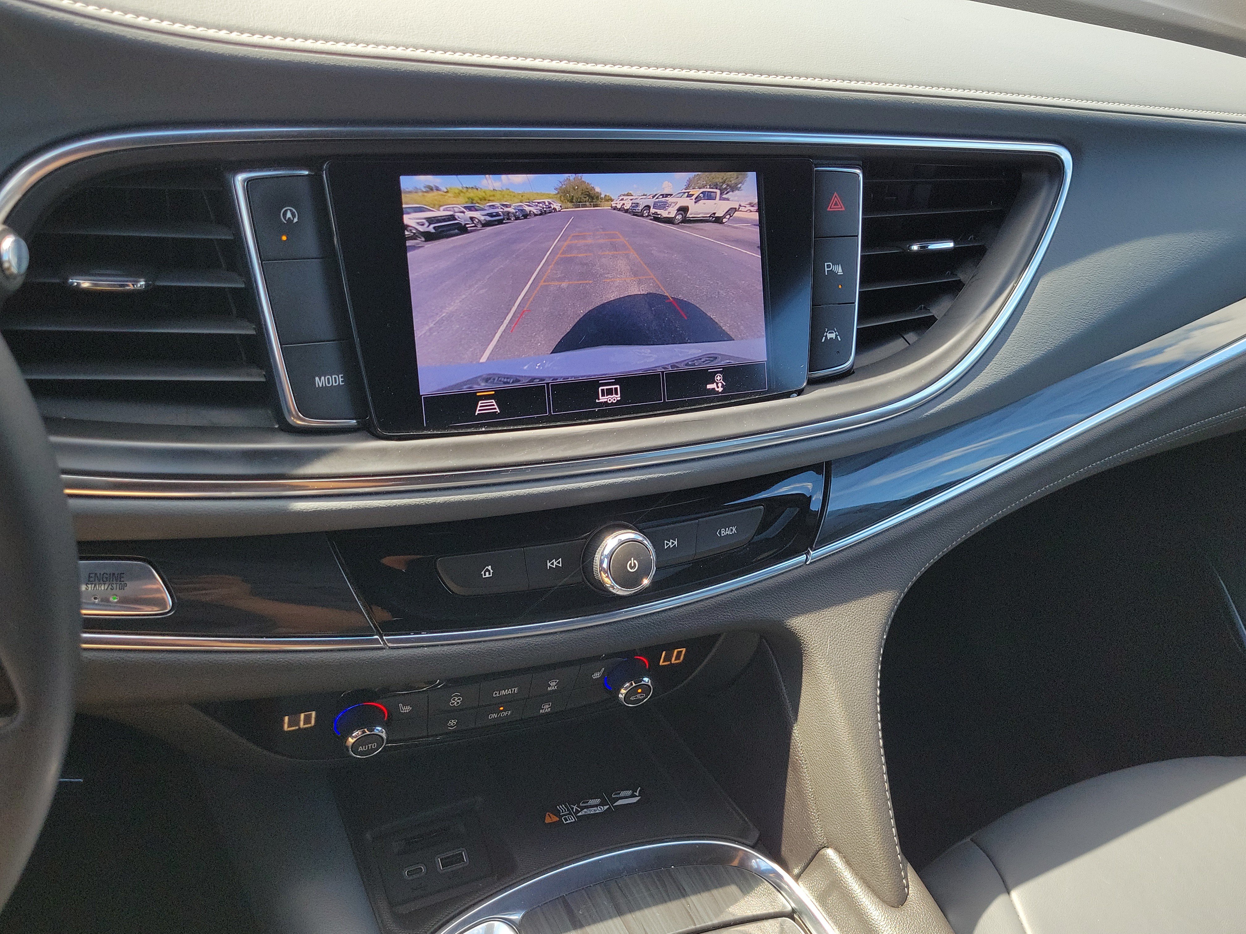 Used 2023 Buick Enclave Essence w/ Experience Buick Package FWD image 28