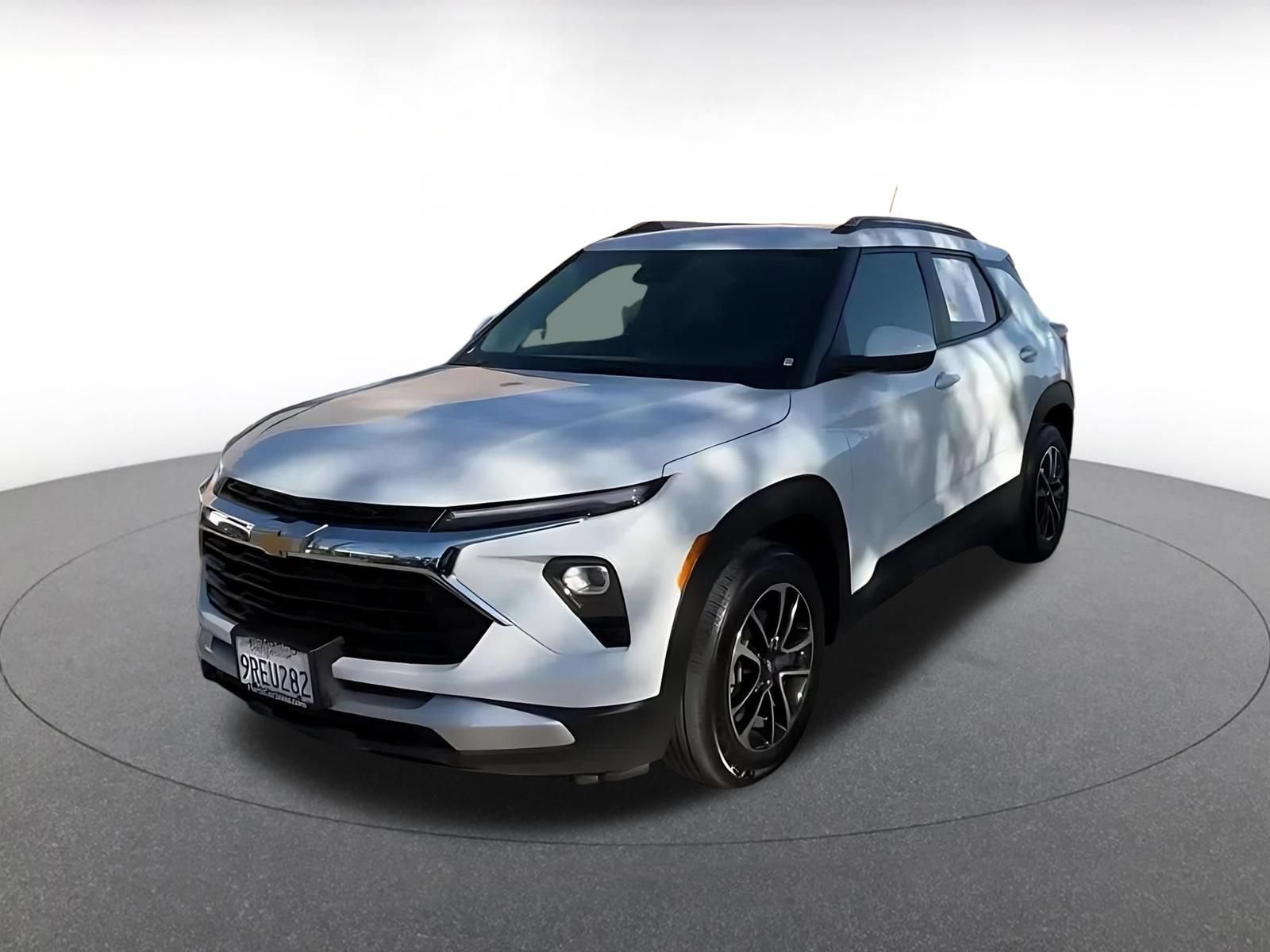 Used 2025 Chevrolet TrailBlazer LT FWD image 7