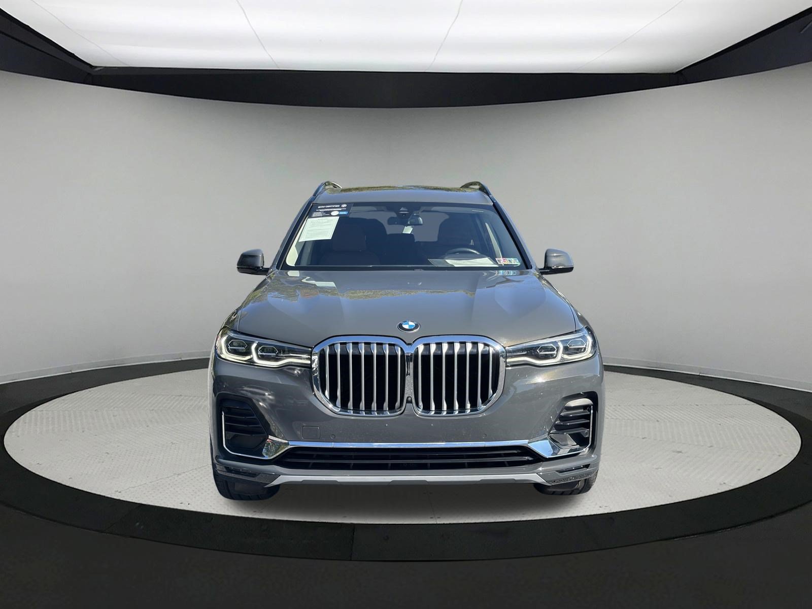 Certified 2022 BMW X7 xDrive40i w/ Cold Weather Package AWD/4WD image 2