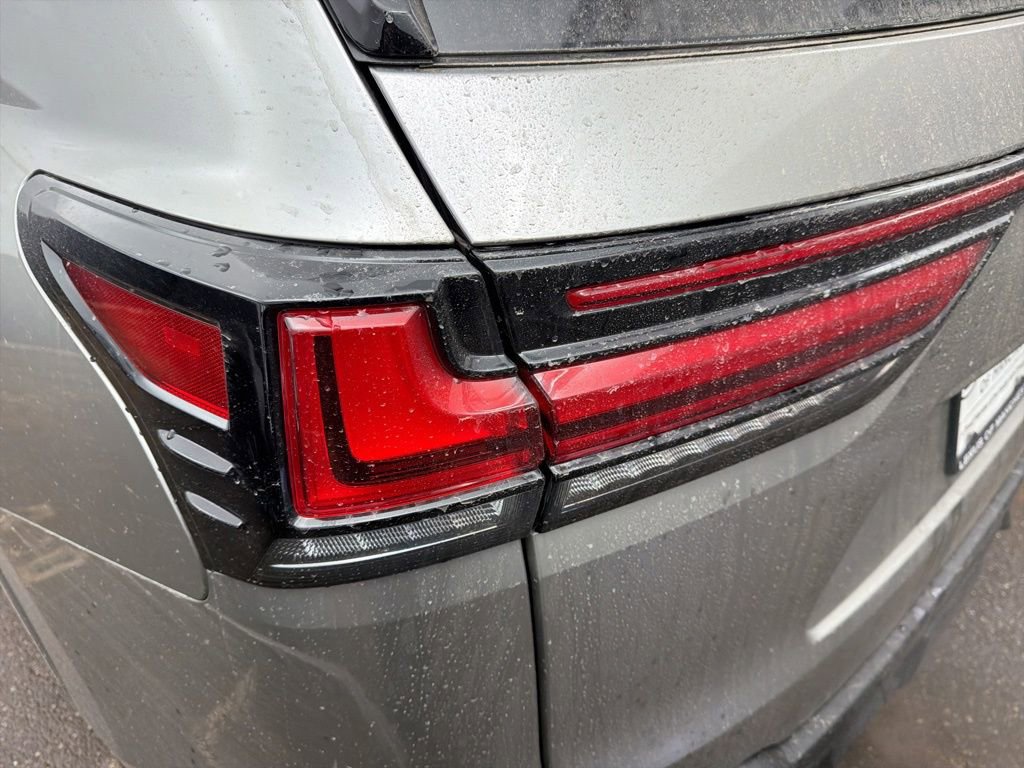 New 2026 Lexus LX 700h F Sport AWD/4WD image 22