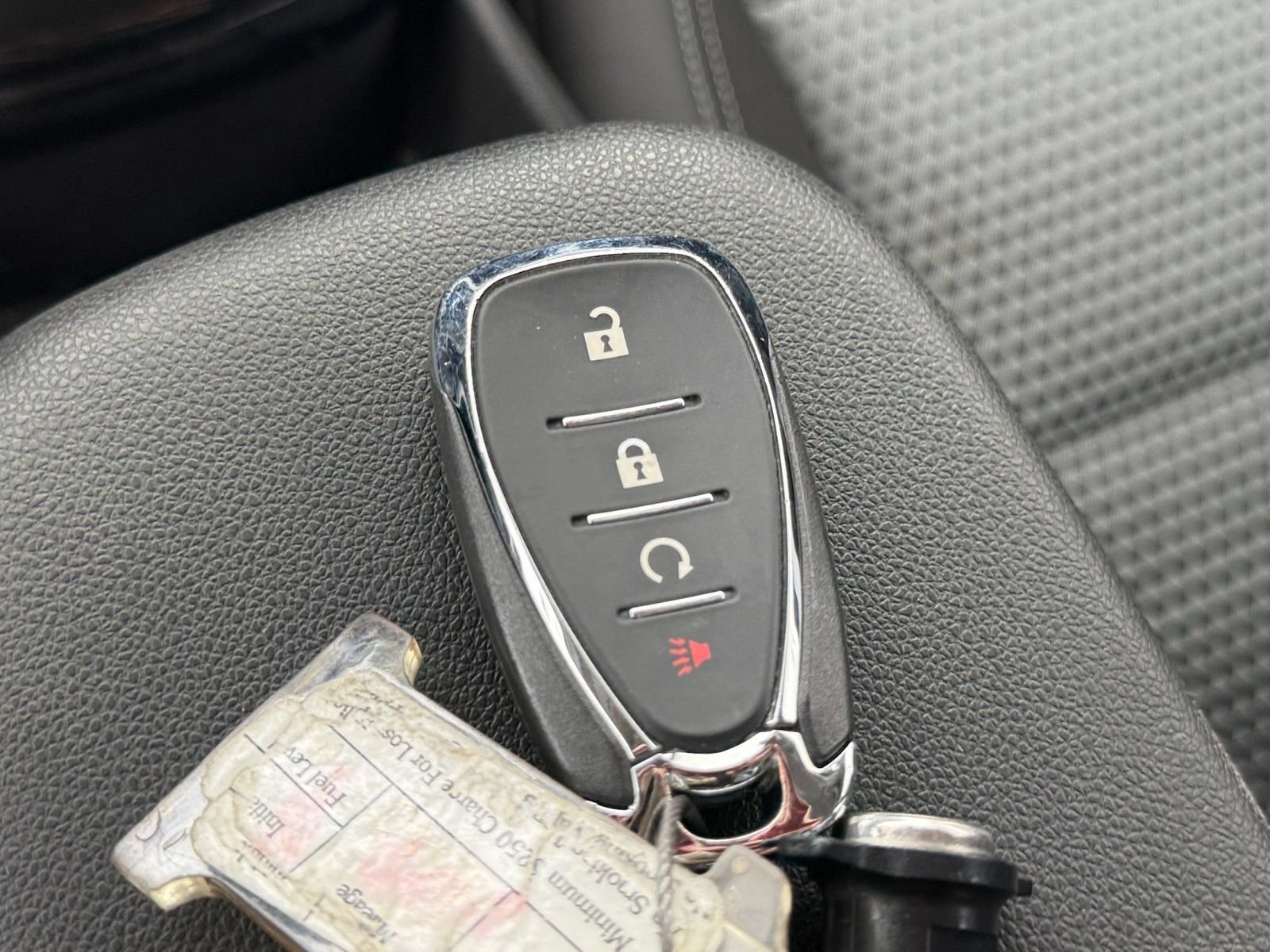 Used 2025 Chevrolet Trax LT FWD image 21