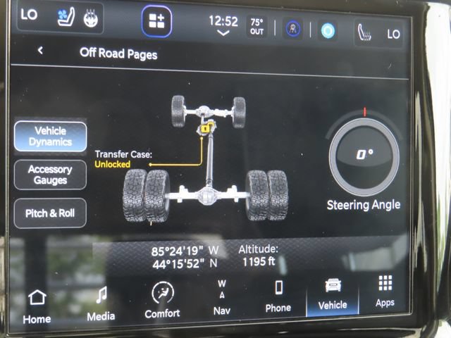 Used 2022 RAM 3500 Laramie AWD/4WD image 35