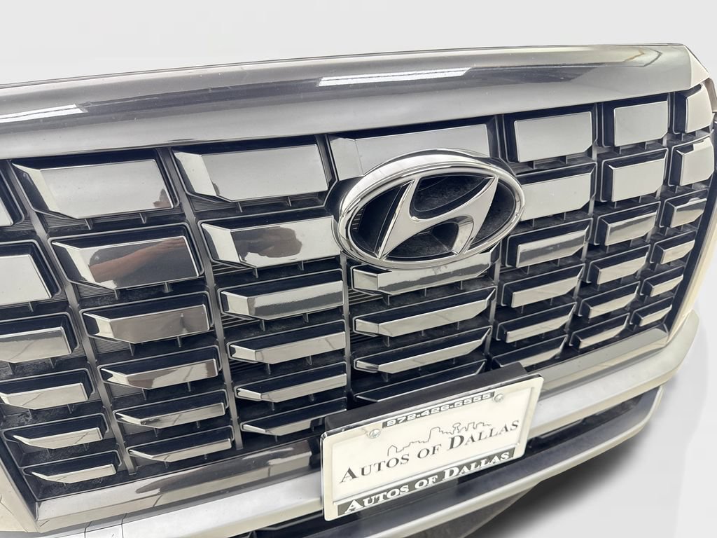 Used 2025 Hyundai Palisade SE FWD image 24