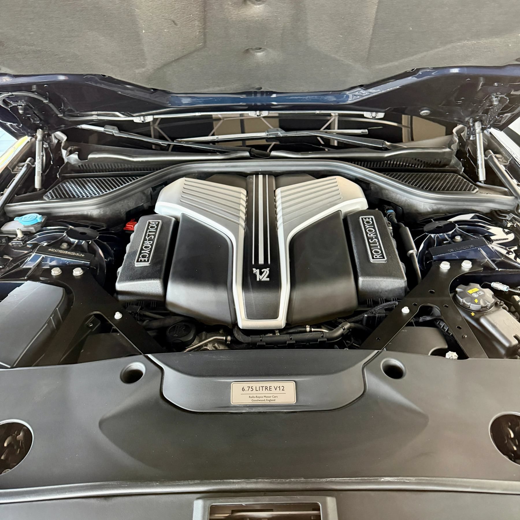 Used 2021 Rolls-Royce Ghost AWD/4WD image 38