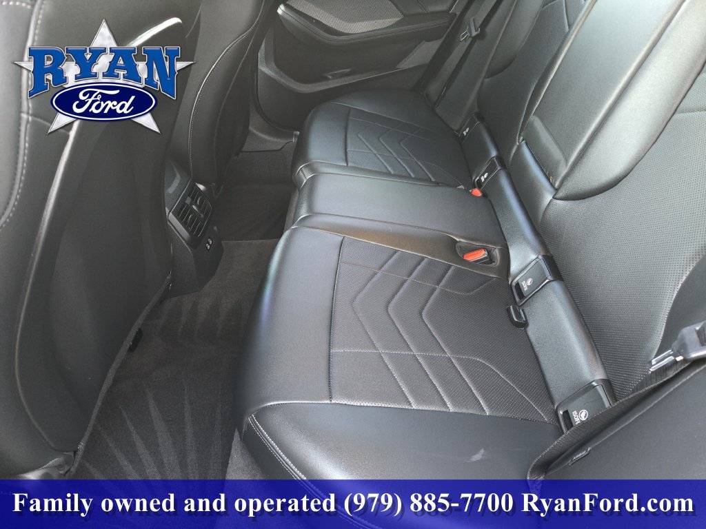 Used 2026 BMW 228i FWD image 23