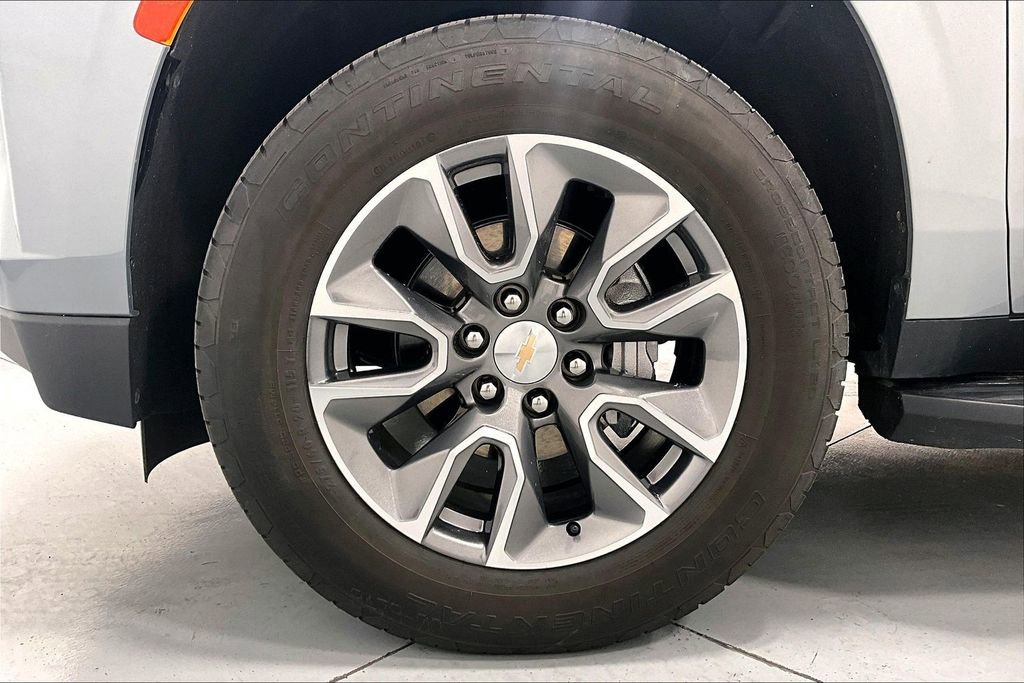 Used 2024 Chevrolet Tahoe LS w/ Driver Alert Package RWD image 8