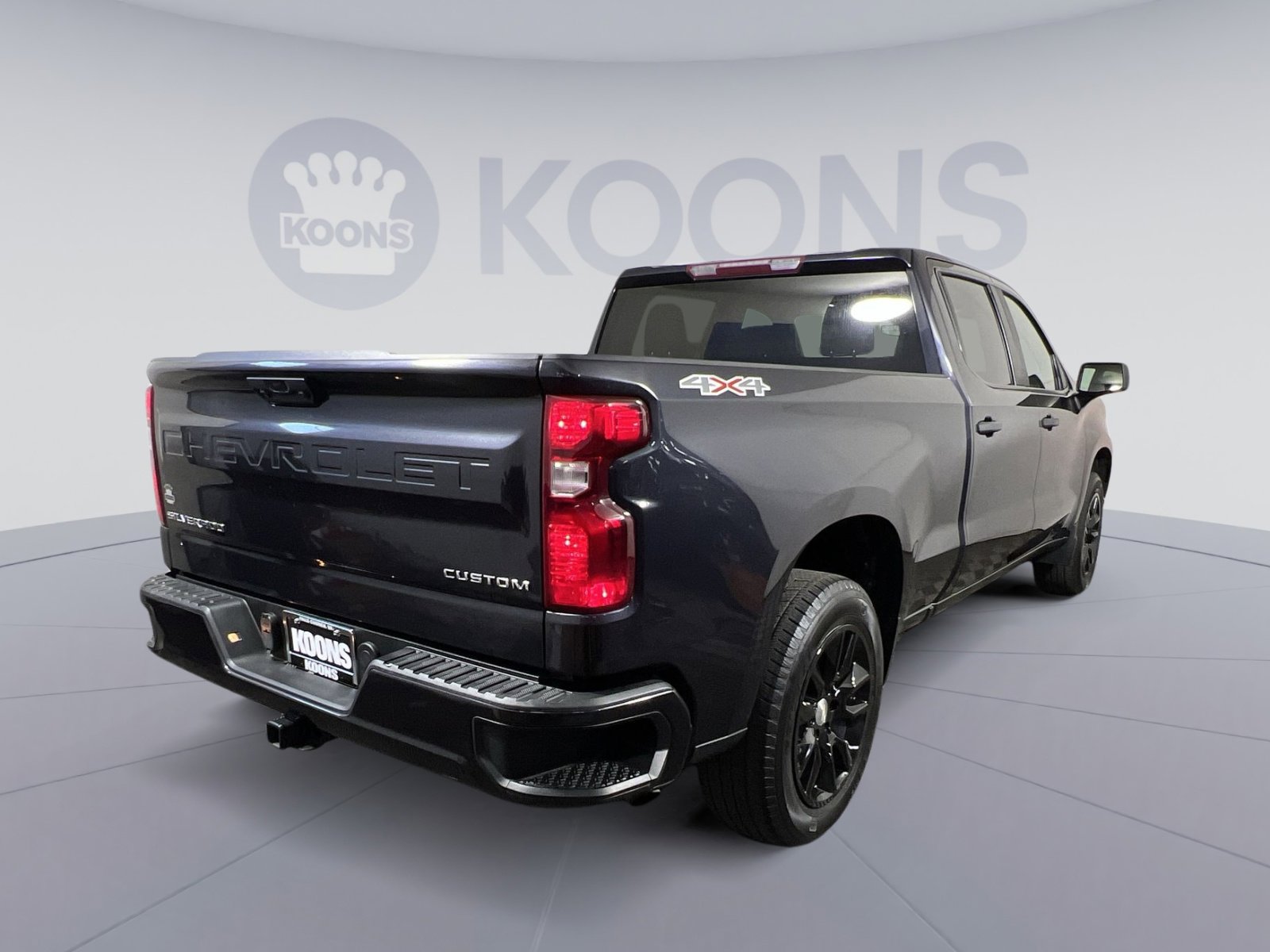 Used 2022 Chevrolet Silverado 1500 Custom image 7
