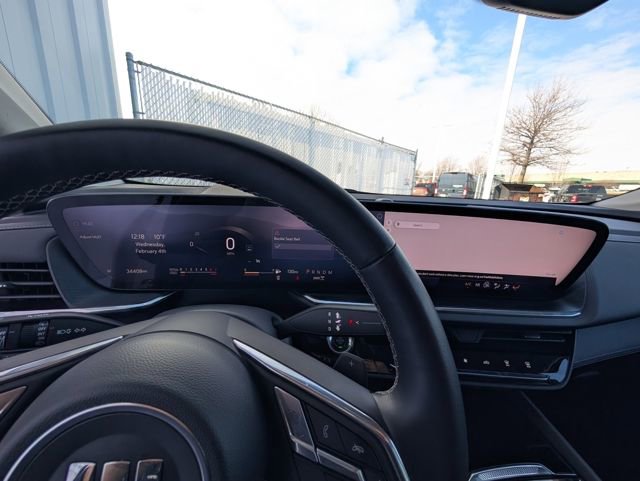 Used 2024 Buick Envision Preferred image 18