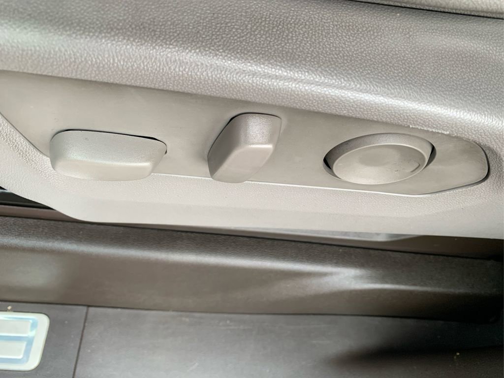 Used 2024 Chevrolet Silverado 1500 LT Trail Boss w/ Convenience Package II image 37