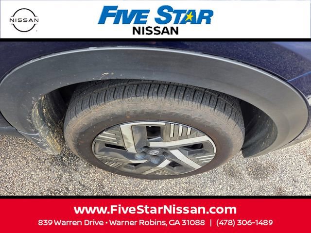 Used 2025 Nissan Kicks SV FWD image 12