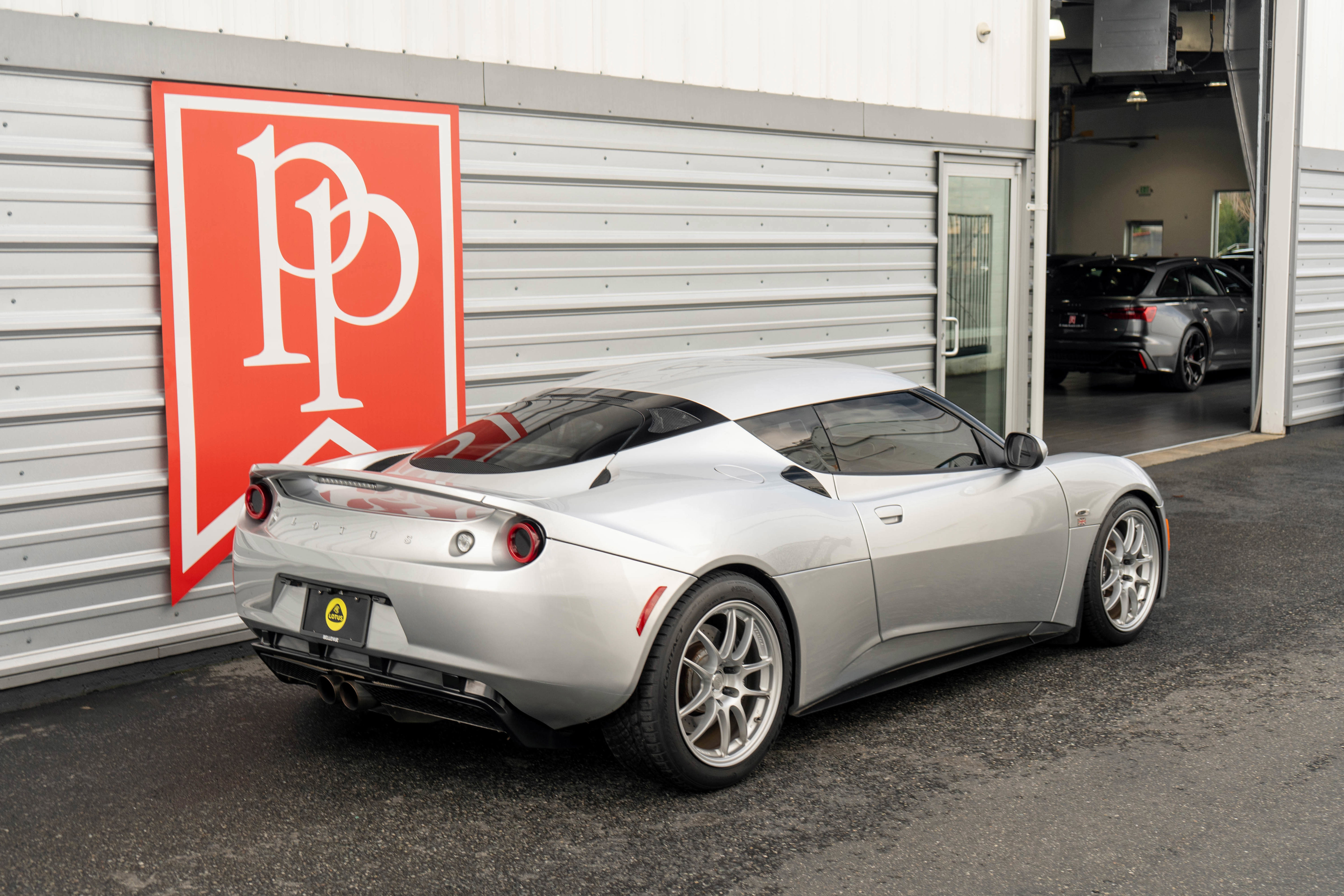 Used 2011 Lotus Evora 2+2 RWD image 32