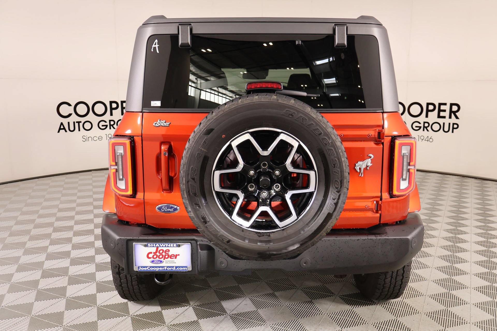 Used 2024 Ford Bronco Outer Banks AWD/4WD image 22