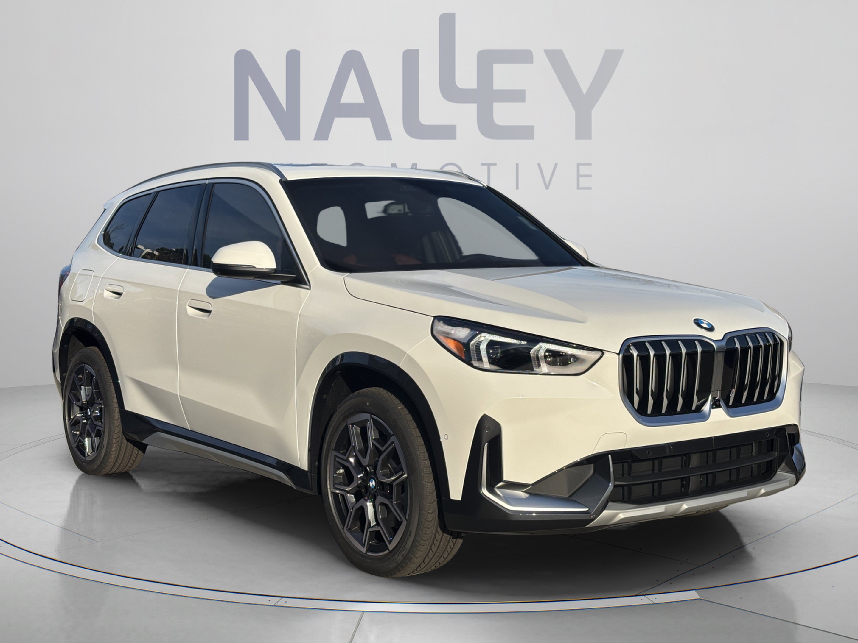Used 2026 BMW X1 xDrive28i w/ Technology Package AWD/4WD image 6