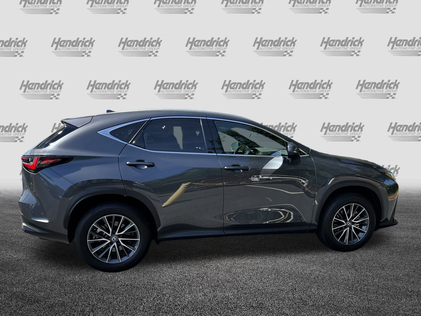 Certified 2025 Lexus NX 250 FWD image 10