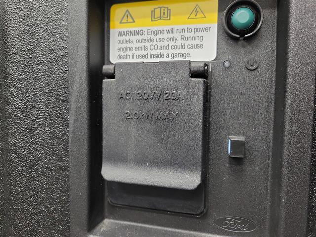 Used 2023 Ford F250 Lariat w/ Lariat Ultimate Package AWD/4WD image 10