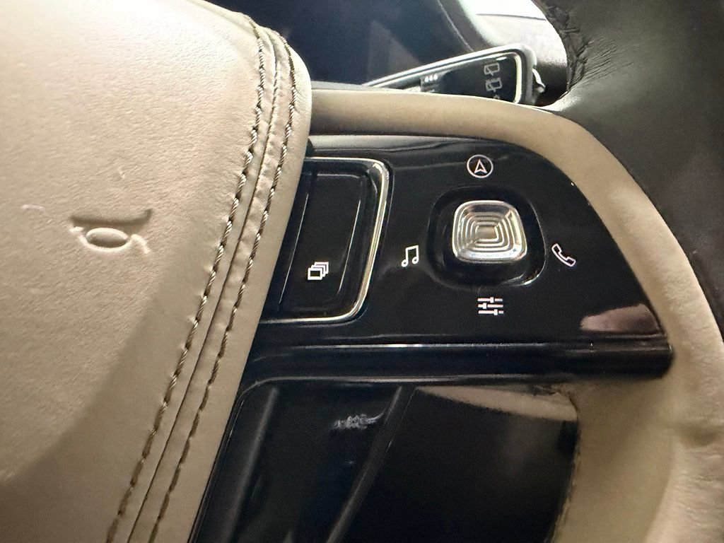 Used 2021 Lincoln Aviator Reserve w/ Elements Package Plus AWD/4WD image 20