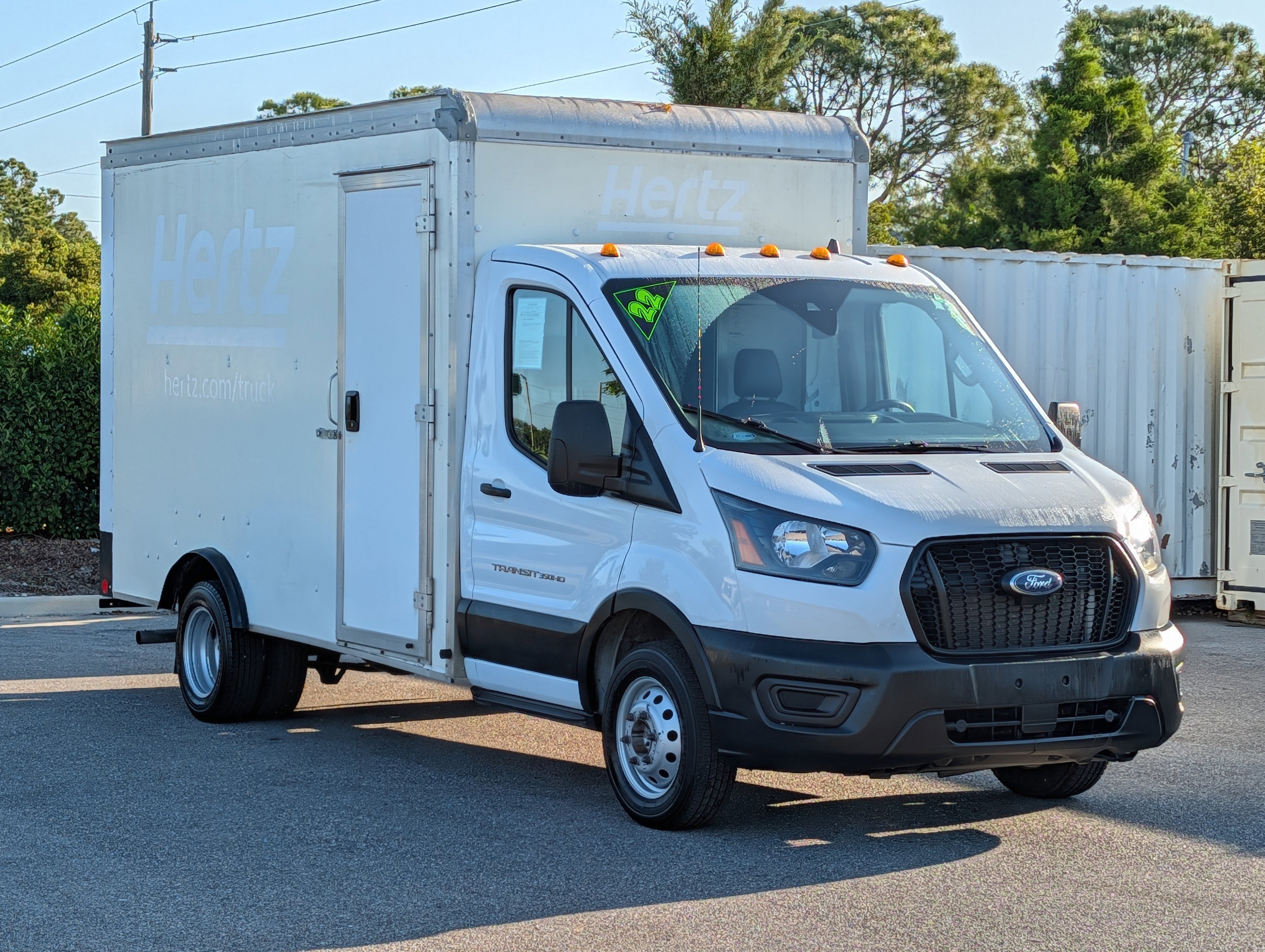 Used 2022 Ford Transit 350 DRW RWD image 3