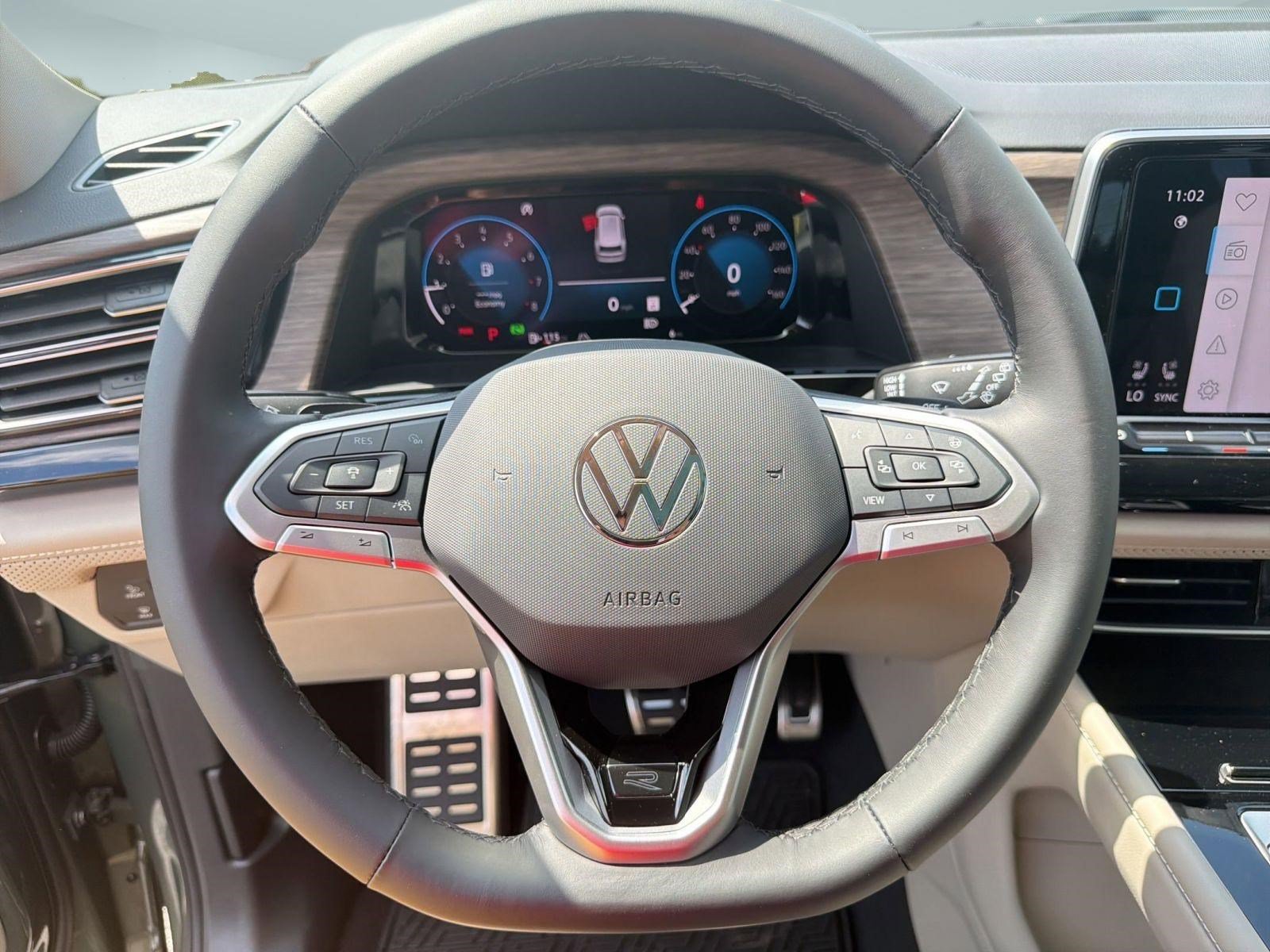 New 2026 Volkswagen Atlas SEL Premium R-Line AWD/4WD image 17