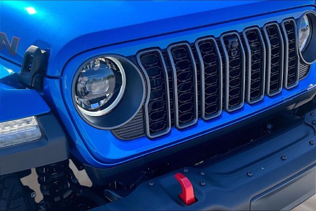Used 2026 Jeep Wrangler Unlimited Rubicon AWD/4WD image 28