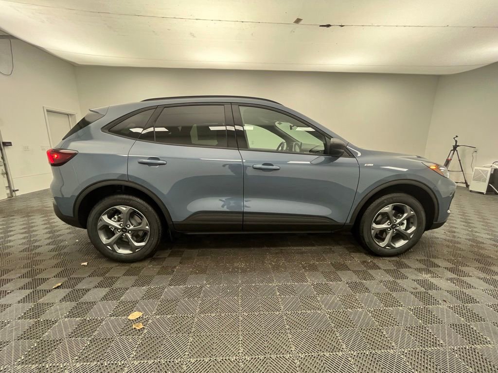 New 2026 Ford Escape ST-Line w/ Tech Pack #1 image 6