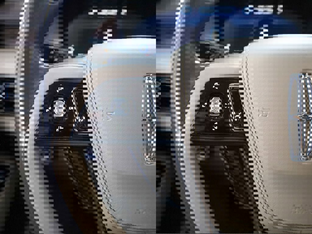 Used 2020 Lincoln Aviator Reserve image 24