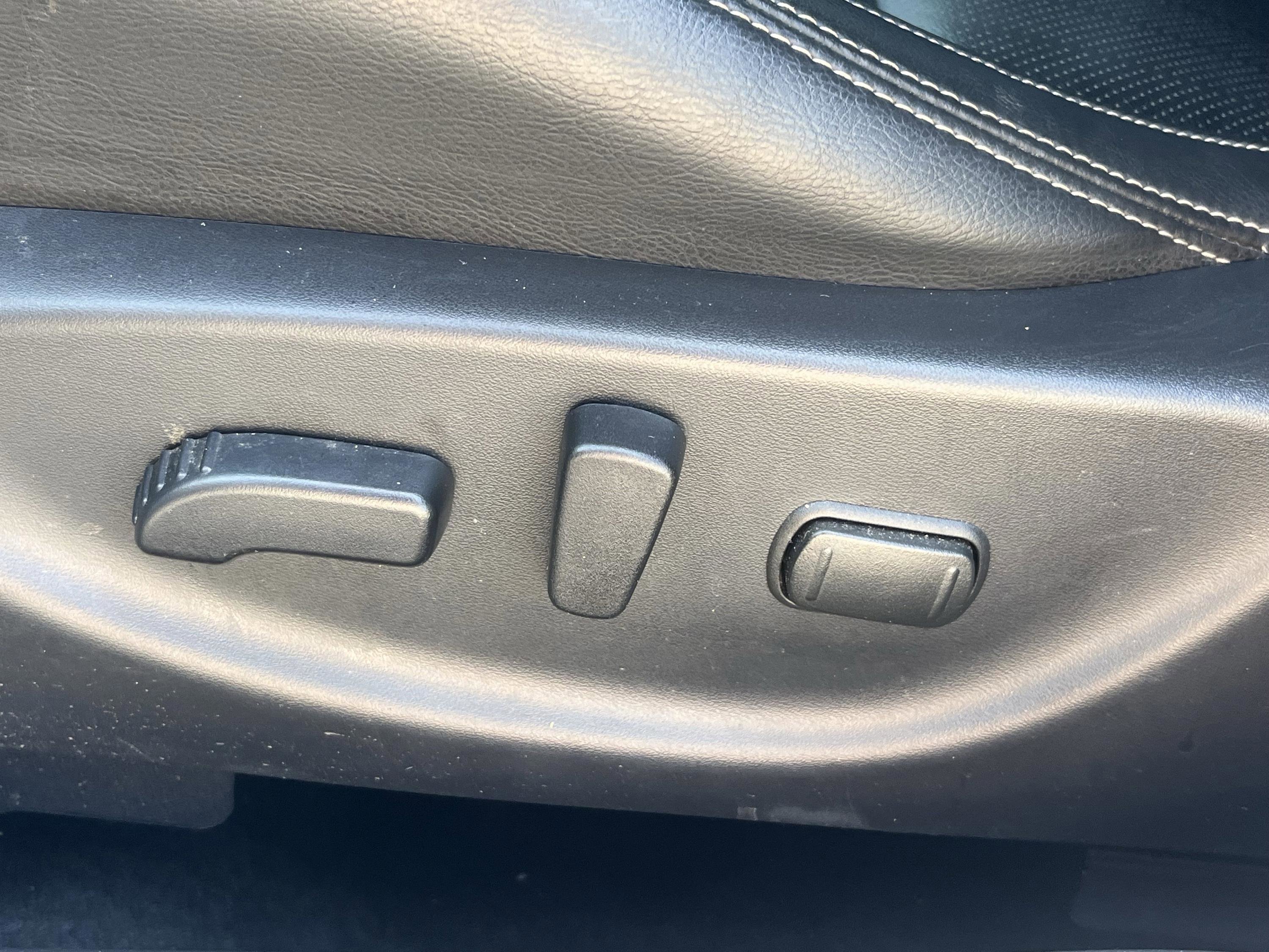 Used 2018 Nissan Maxima 3.5 SV FWD image 11