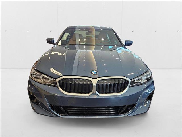 Used 2025 BMW 330i Sedan w/ M Sport Package image 5