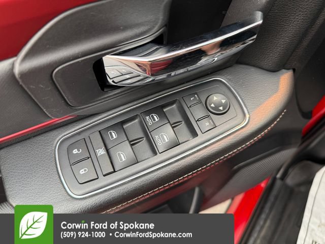 Used 2016 RAM 1500 Rebel AWD/4WD image 18