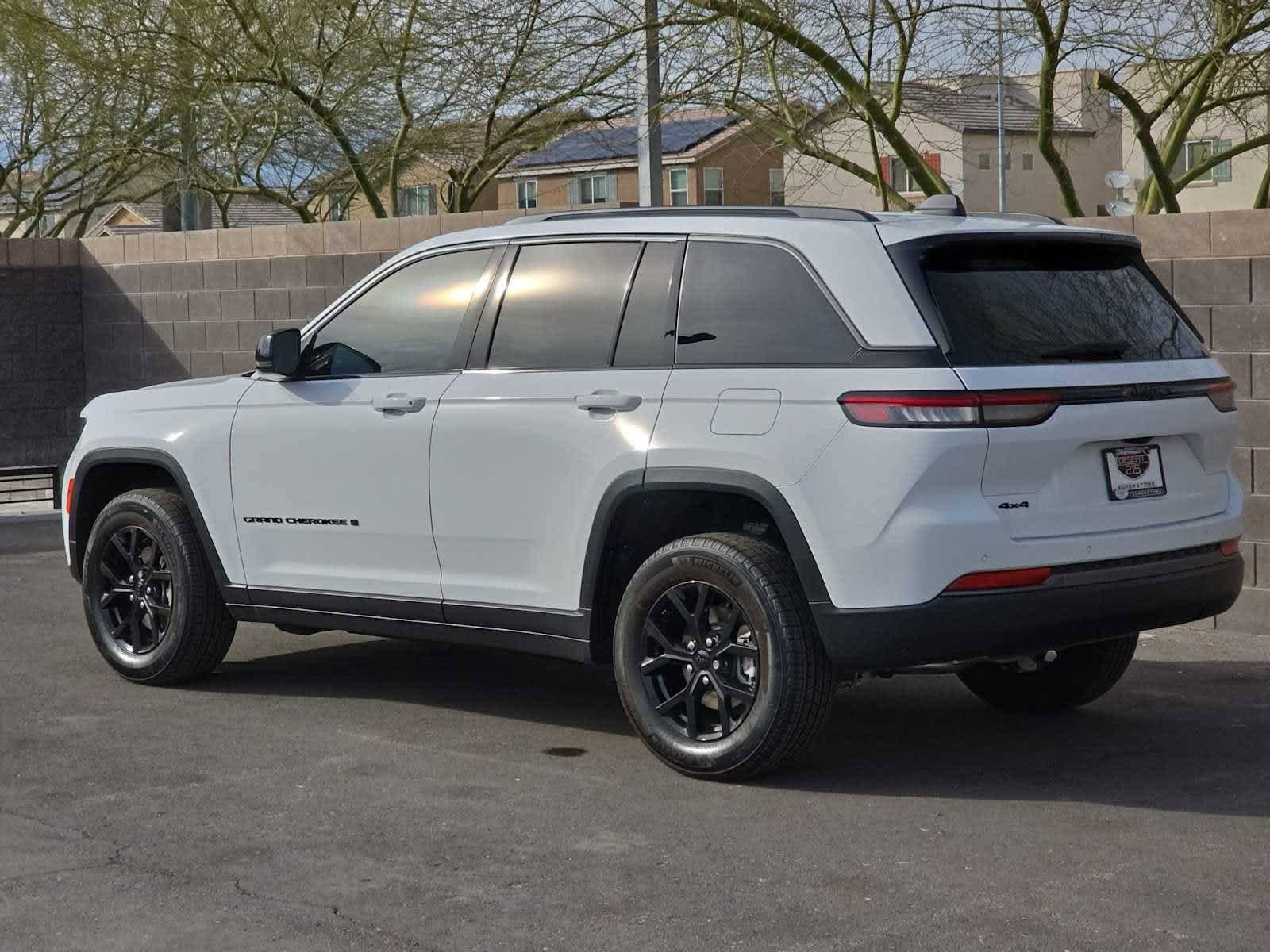 New 2026 Jeep Grand Cherokee Altitude AWD/4WD image 11