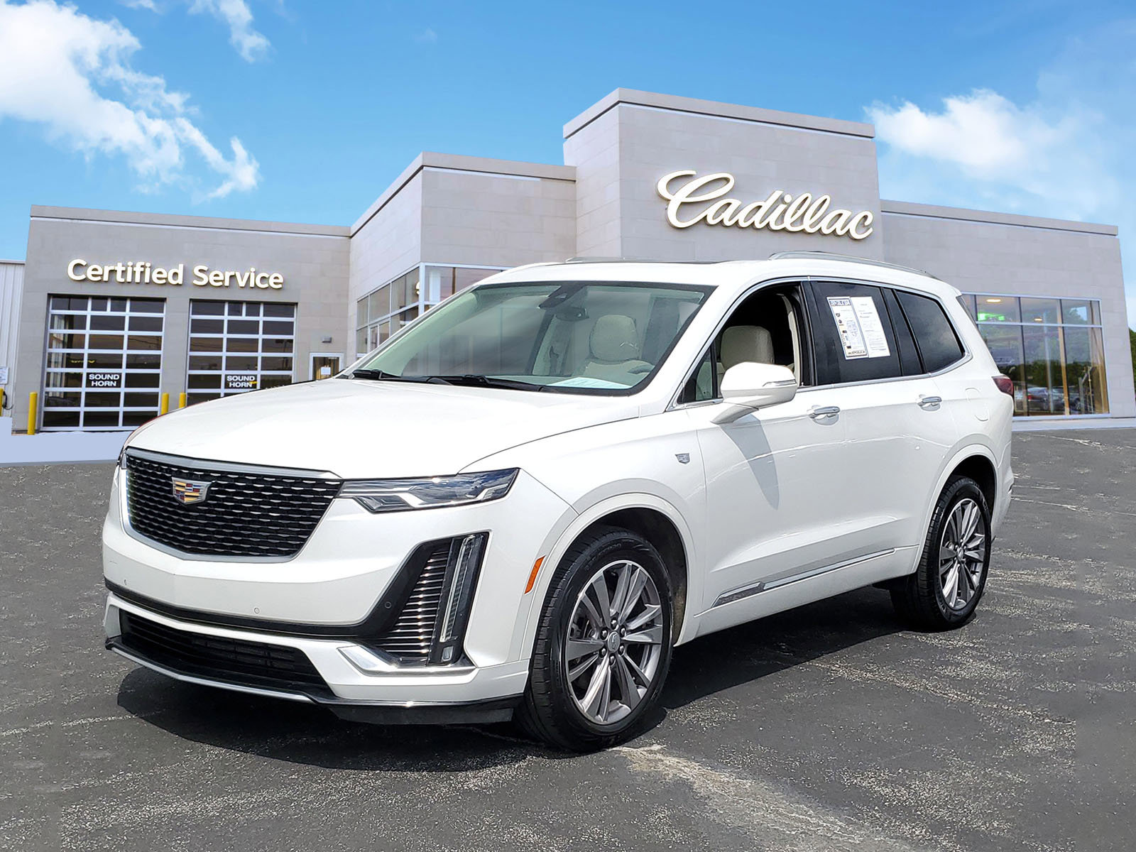 Used 2021 Cadillac XT6 Premium Luxury w/ LPO, Floor Liner Package image 1