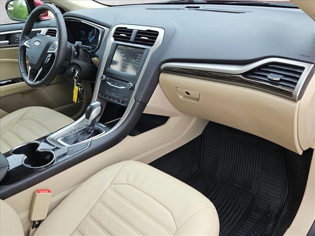 Used 2014 Ford Fusion SE w/ Equipment Group 502A image 23