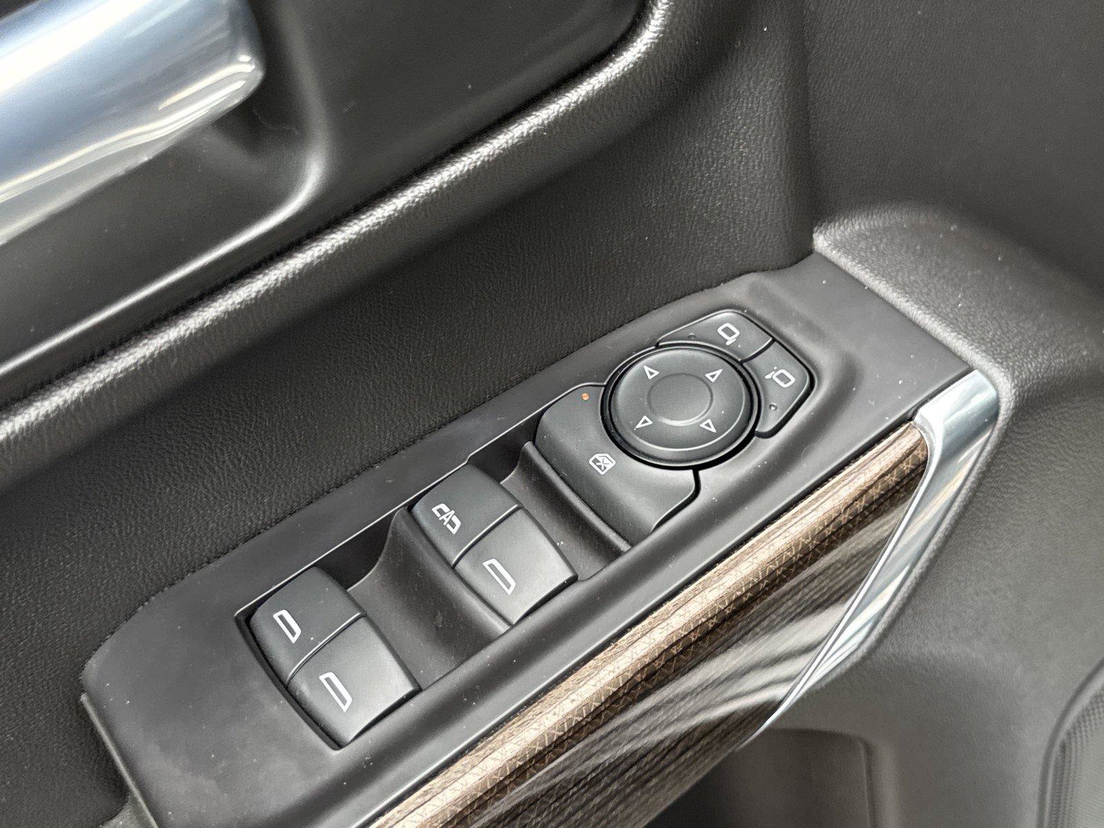 Used 2021 Chevrolet Silverado 1500 RST w/ All Star Edition Plus AWD/4WD image 18