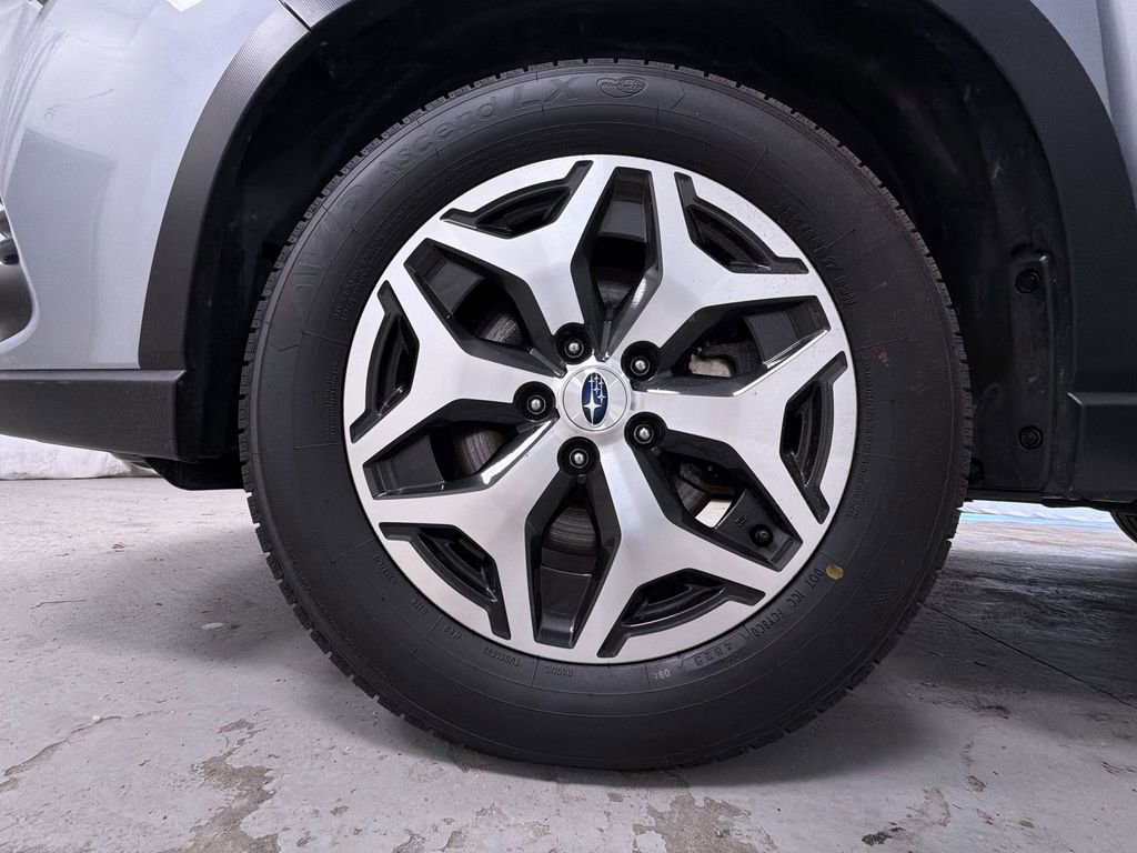 Used 2022 Subaru Forester Premium image 13