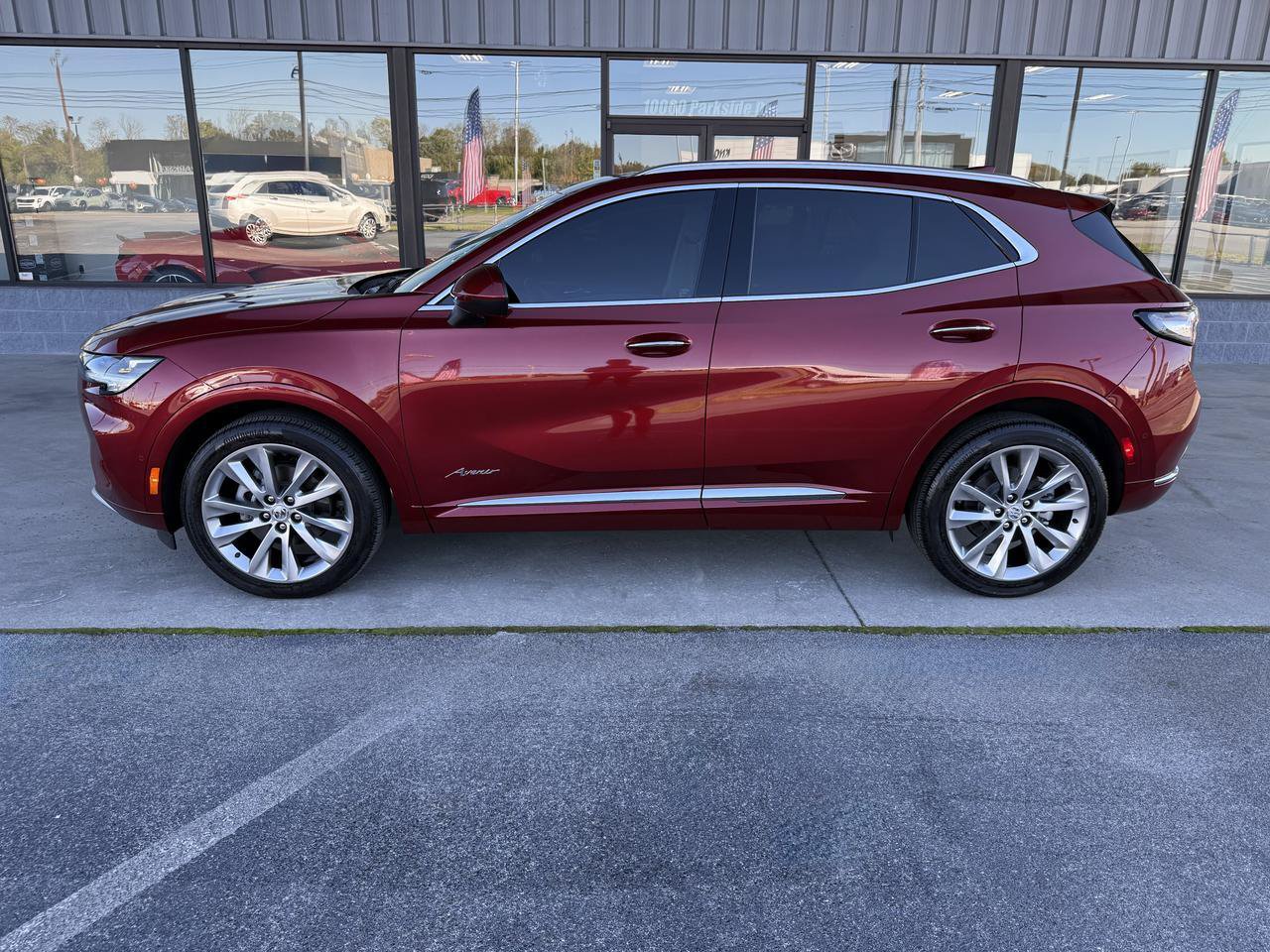 Used 2023 Buick Envision Avenir AWD/4WD image 8