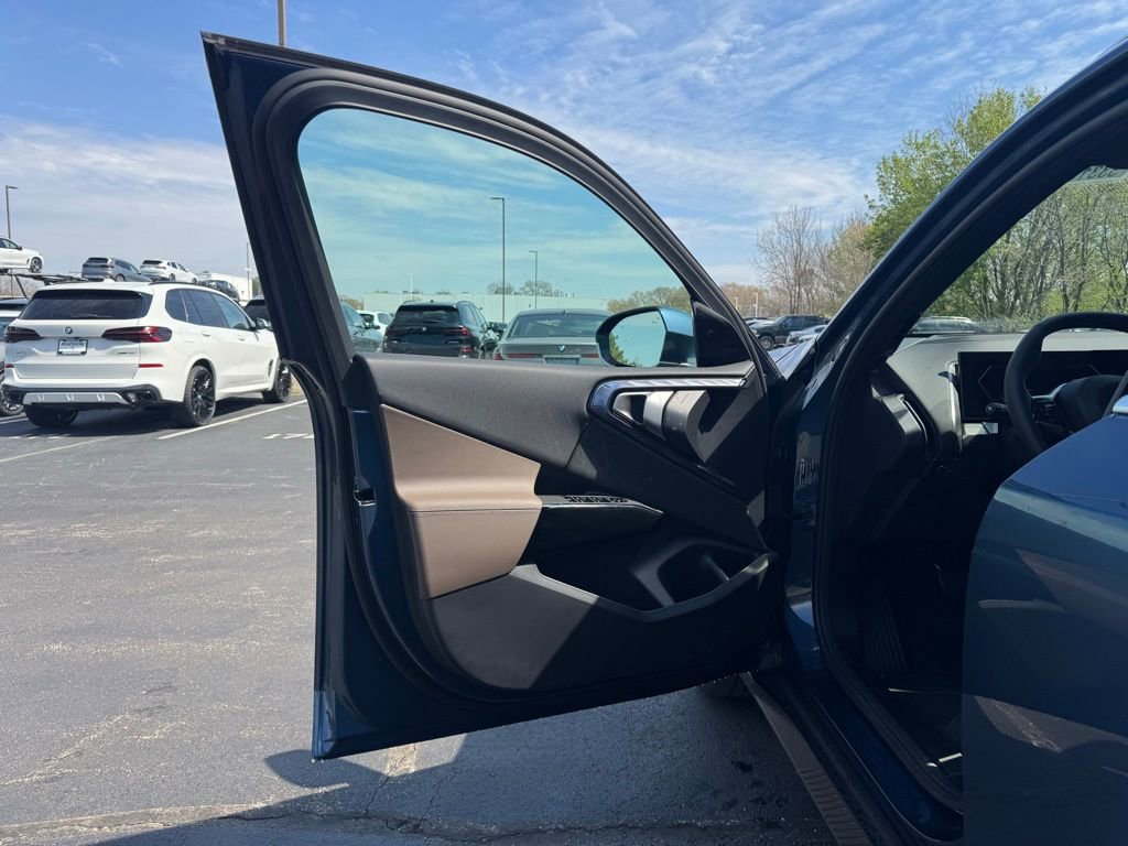 New 2026 BMW X3 xDrive30 image 12