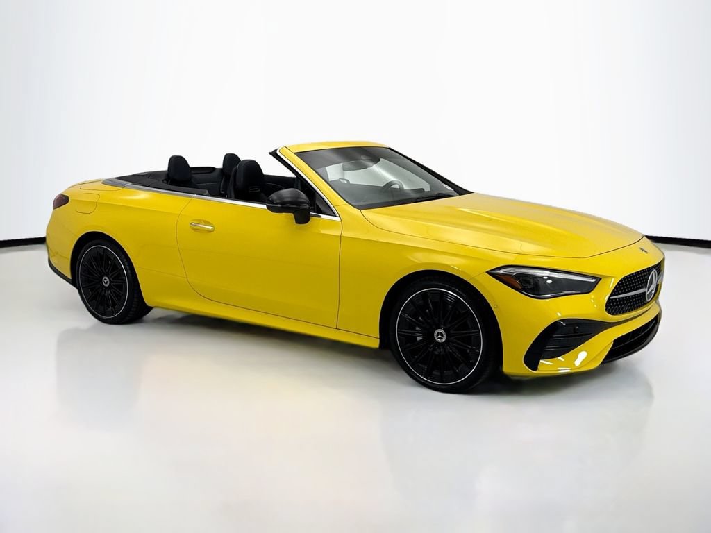 Used 2026 Mercedes-Benz CLE 300 4MATIC Cabriolet w/ Night Package image 3