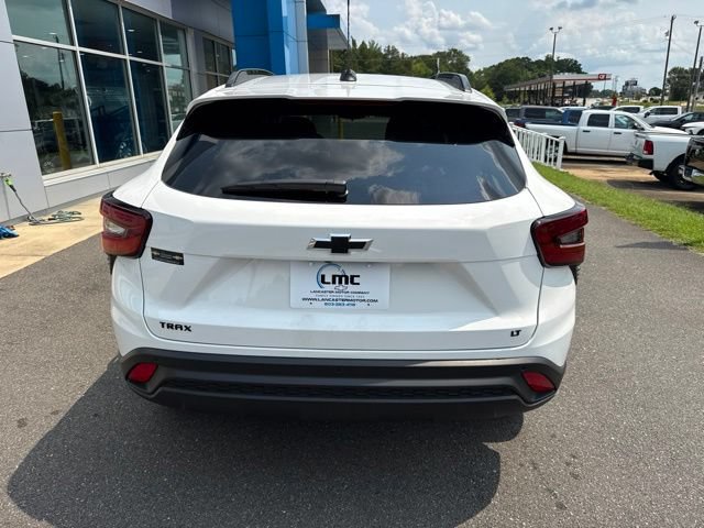 New 2026 Chevrolet Trax LT w/ Driver Confidence Package FWD image 5