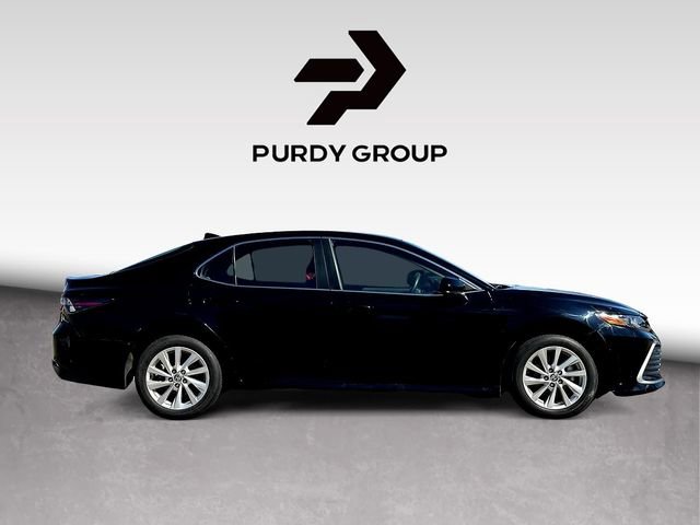 Used 2023 Toyota Camry LE FWD image 9