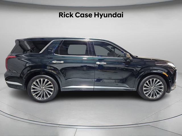 Used 2024 Hyundai Palisade Calligraphy image 4