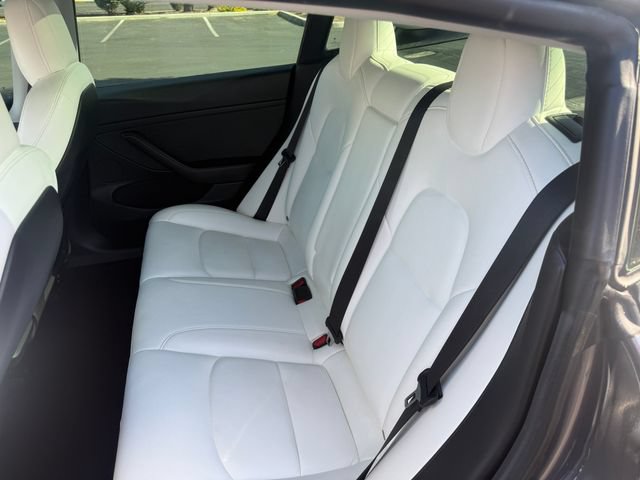 Used 2021 Tesla Model 3 Long Range AWD/4WD image 23