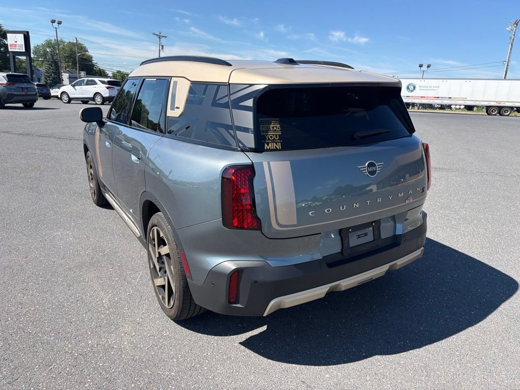 Used 2025 MINI Cooper Countryman S w/ Comfort Package Max AWD/4WD image 3