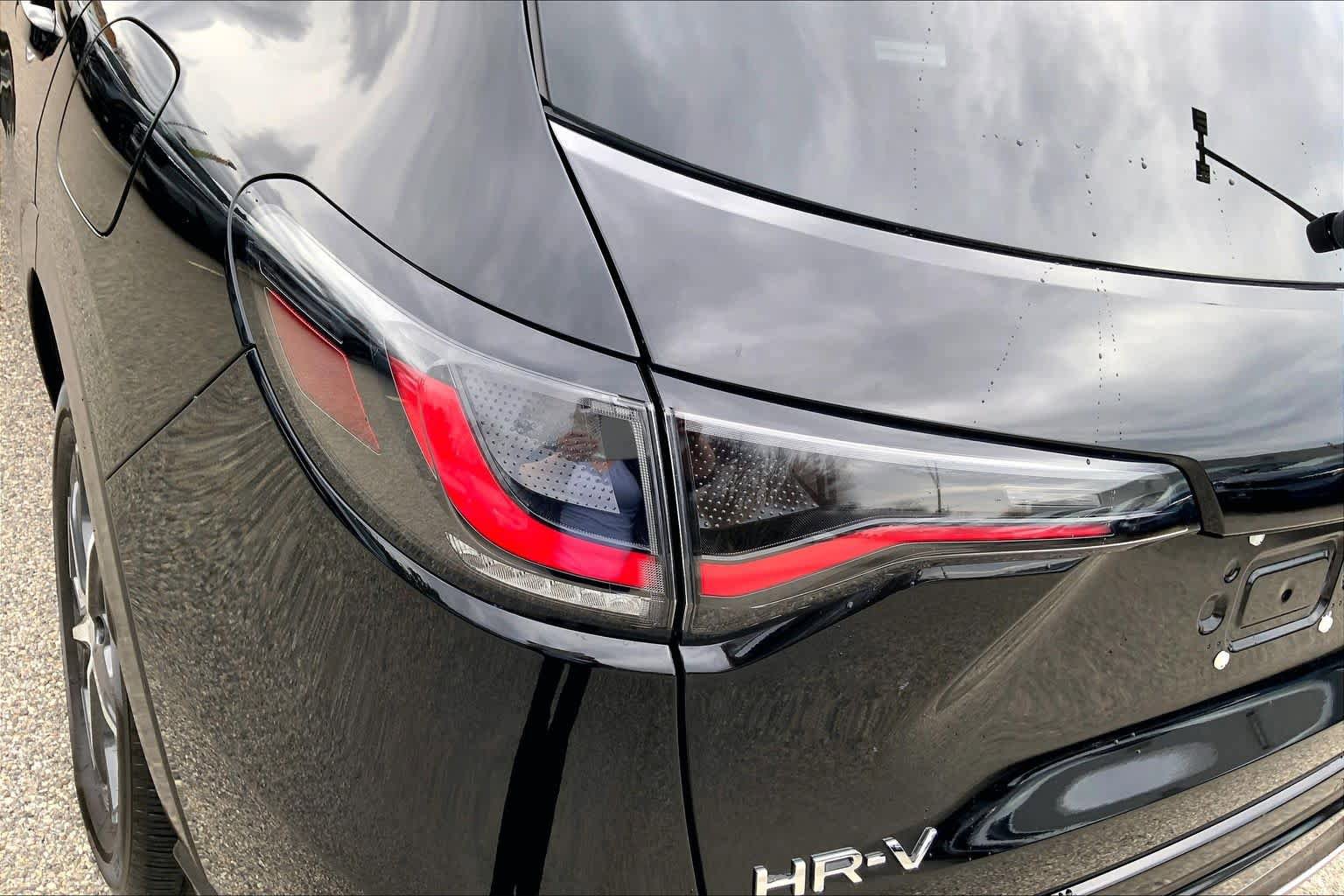 Used 2024 Honda HR-V EX-L image 28