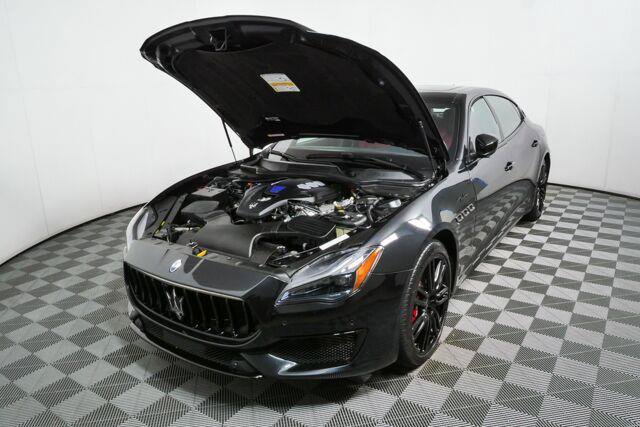 Used 2023 Maserati Quattroporte Modena RWD image 34