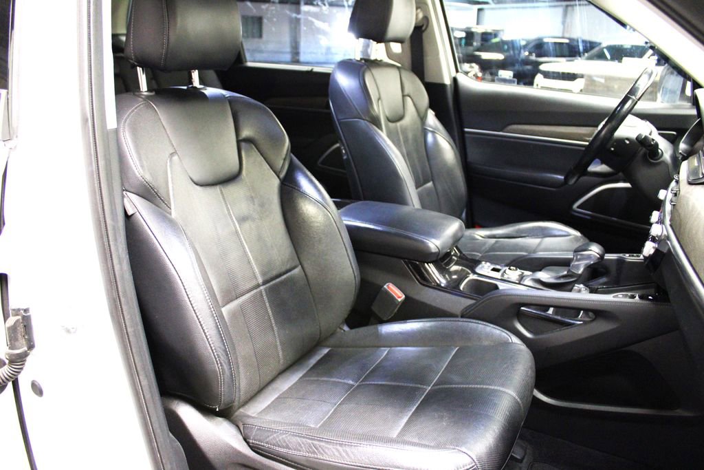 Used 2020 Kia Telluride EX image 33