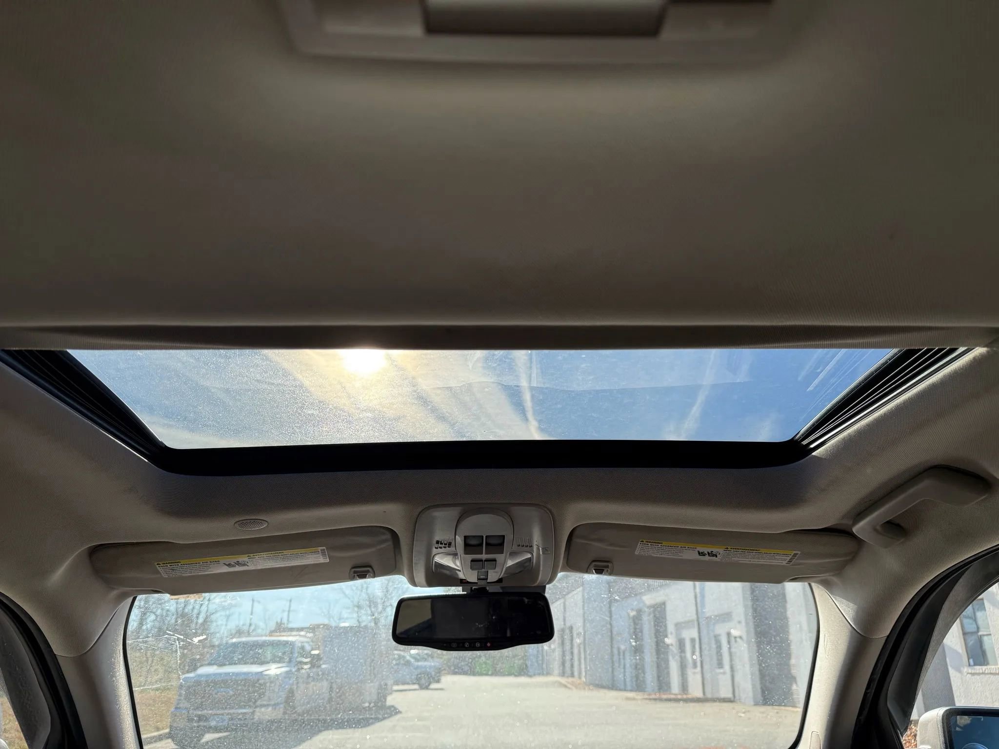 Used 2011 GMC Terrain SLT image 21