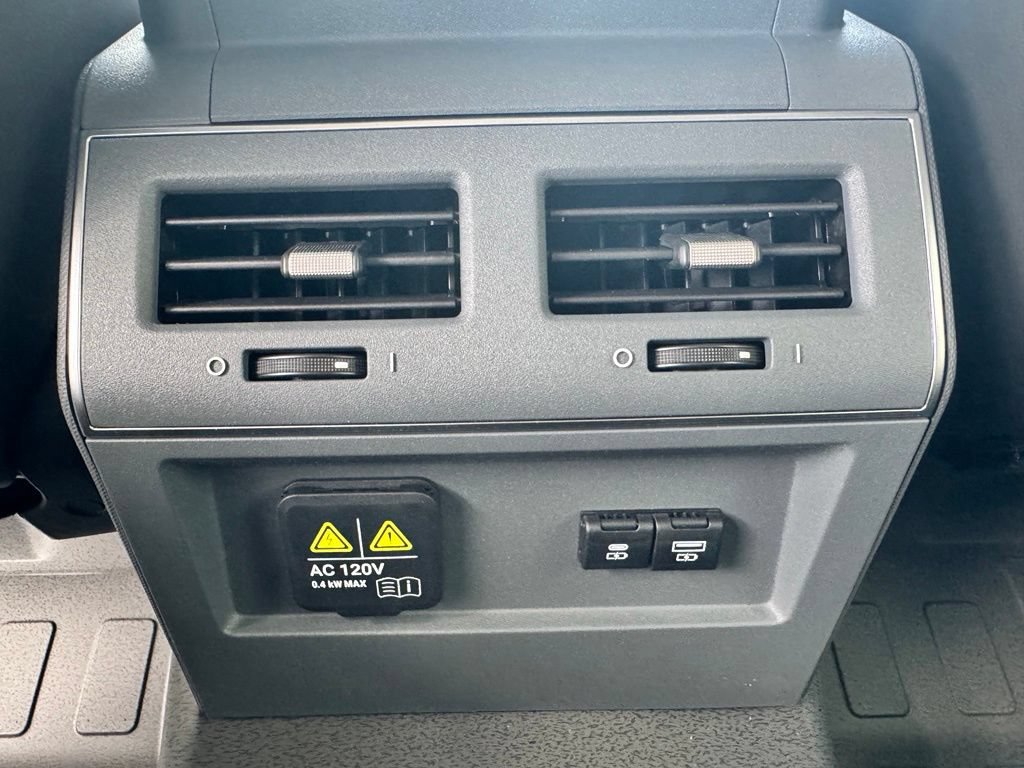 New 2026 INEOS Grenadier Station Wagon AWD/4WD image 18