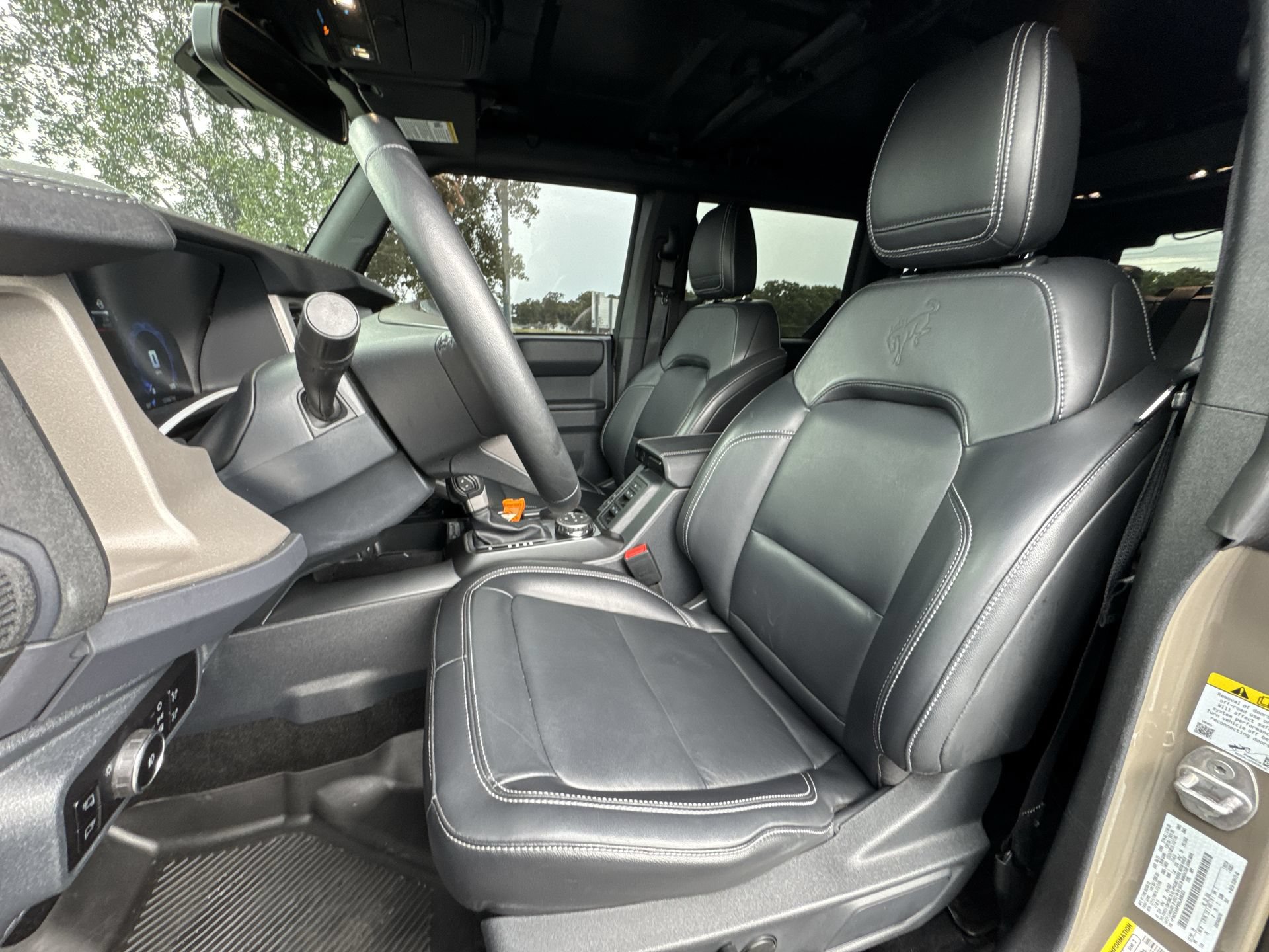 Used 2025 Ford Bronco Outer Banks w/ Sasquatch Package AWD/4WD image 11