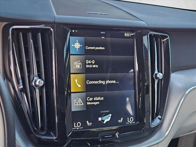 Used 2019 Volvo XC60 T5 Momentum w/ Multimedia Package FWD image 14