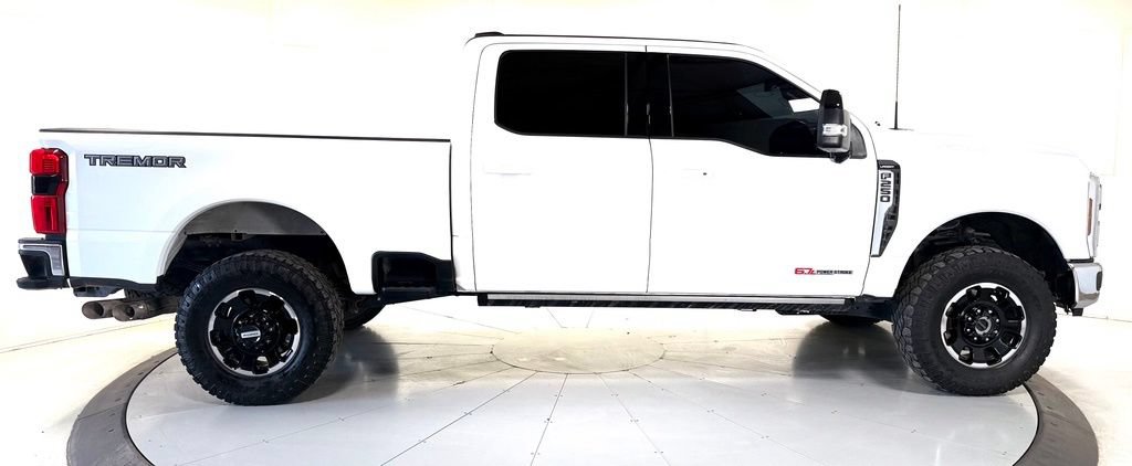 Used 2025 Ford F250 Lariat w/ Tremor Off-Road Package AWD/4WD image 3